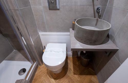 Vomero Apartment | Vomero Grandi Residenze Napoli