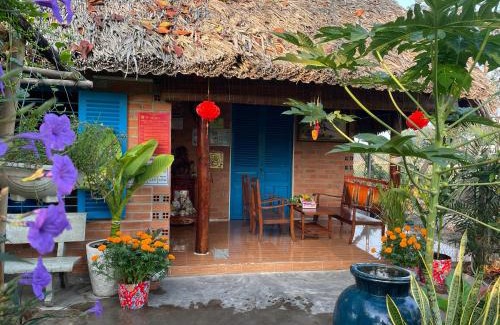 Ben Cau Ski Chalet | Vong Nguyet Homestay - Entire Bungalow 36m2