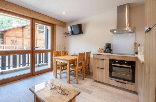 Morzine Apartment | Voroches B6 One bedroom close to centre, 5min to Super-Morzine cable car