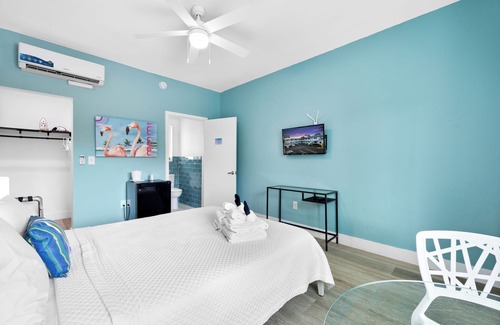 Northeast Miami Hotel | VOTED MIAMI'S BEST BOUTIQUE HOTEL FROM ONLY 69-a-NIGHT THIS SPRING AND SUMMER!