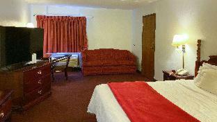 Reedsburg Hotel | Voyageur Inn and Conference Center