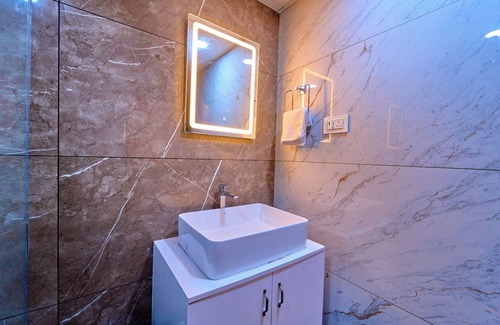 Varkala Hotel | Voye Homes Signature Pool Resort Varkala