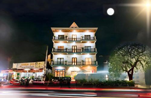 Taphul Village Area Hotel | VPlus Hotel
