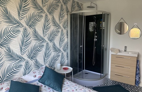 Thorigny-sur-Marne Bed & Breakfast | Vrbo Property