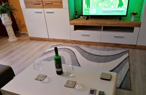 Jaderaltendeich Apartment | Vrbo Property