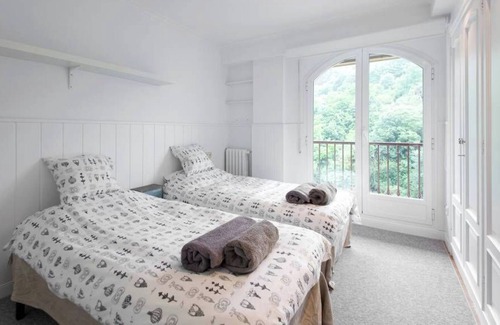 Antiguo Apartment | Vrbo Property