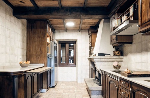 Laracha House | Vrbo Property