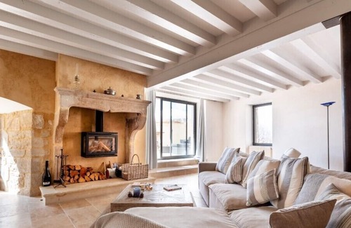 Taulignan House | Vrbo Property