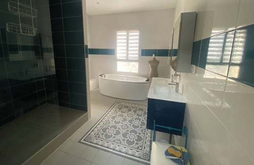 Parapluies House | Vrbo Property