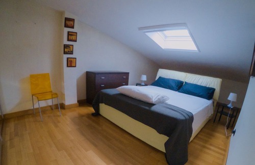 Zona XIX Casal Morena Apartment | Vrbo Property