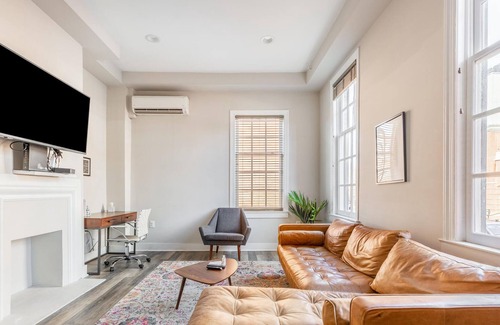 Jefferson Manor Apartment | Vrbo Property