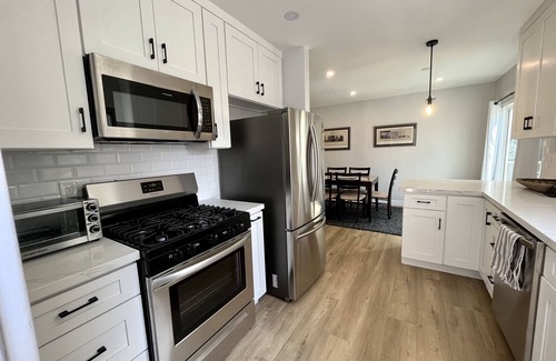 Playa Del Rey House | Vrbo Property