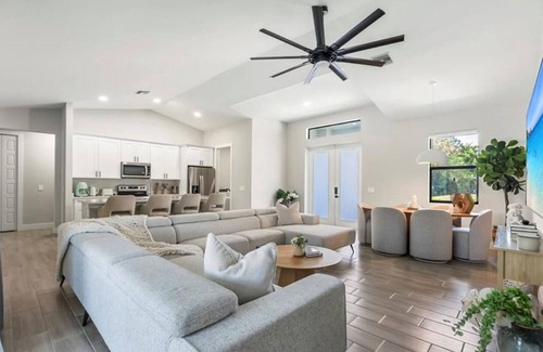Bonita Springs House | VRBO vacation home 2392386680
