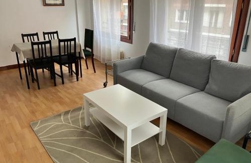 Ibarrekolanda Apartment | VT , Acogedora en barrio tranquilo con garaje