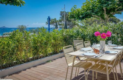 Les Issambres Apartment | Vue mer - Appartement Sunrise AuraPlage
