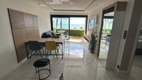 Cros-de-Cagnes Apartment | Vue mer exceptionnelle plage parking