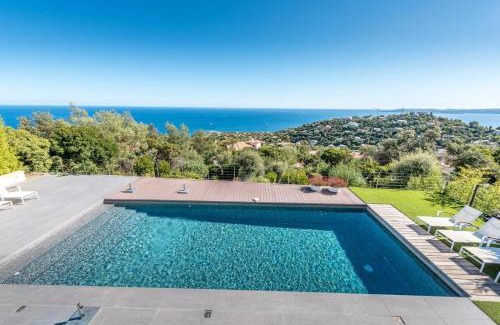 Les Issambres Villa | Vue panoramique sur la baie de St Tropez
