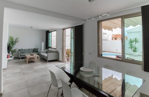 Sonnenland House | Vv Sunny Holiday Villa Maspalomas