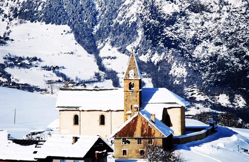 Albiez-le-Vieux Apartment | VVF Albiez-Montrond Maurienne - 3 Room Duplex Apartment for 8 People + 1 Baby