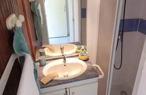 La Salvetat-sur-Agout Apartment | VVF La Salvetat *** - 2 room gite 6 people 1 baby