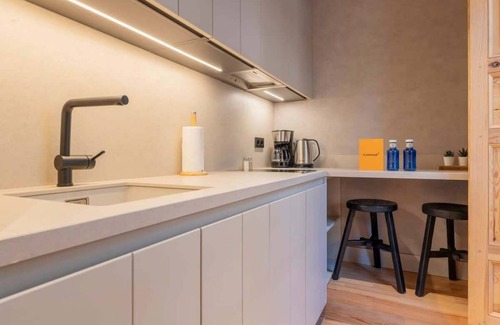 Palacio Apartment | w * | Amazing Loft at Palacio Real