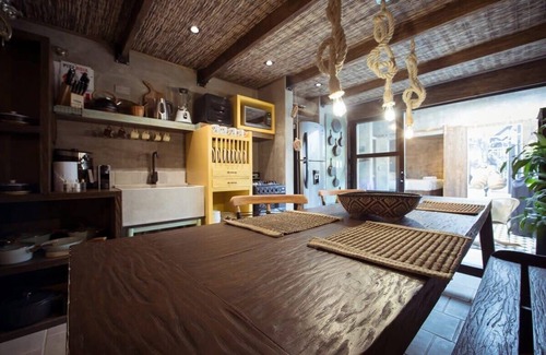 Castillogrande House | w*| Bayfront 2BR Design Home · Castillogrande