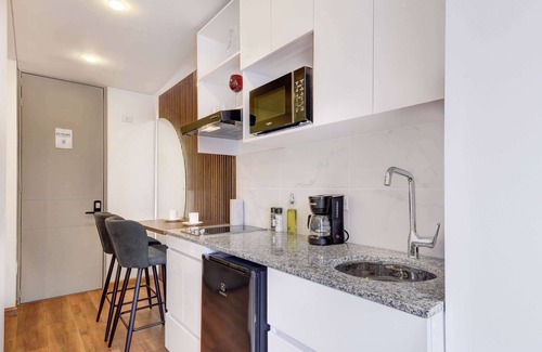 Chico Norte Apartment | w* | Bright Loft w/Brilliant Deco in Bogotá