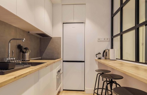 Palacio Apartment | w* | Lovely 2BR at Palacio Real