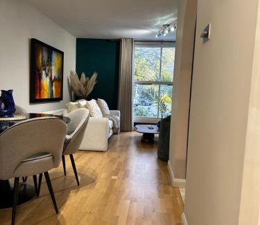 Maida Vale Apartment | W9 Gem Stylish 2 Bed Flat