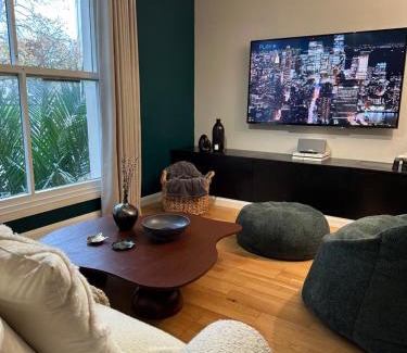 Maida Vale Apartment | W9 Gem Stylish 2 Bed Flat