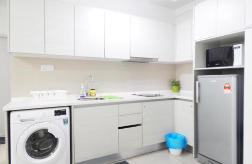 Shah Alam Apartment | Wadi Iman Suites @ i-City