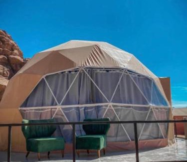 Wadi Rum Hotel | WADi RUM BUBBLES CAMP