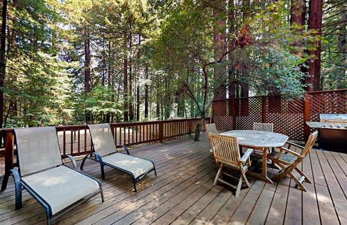 Cazadero House | Wagging Woods