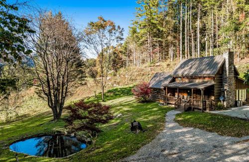 Canton Apartment | Wagon Gap Trail: Lodge Lórien