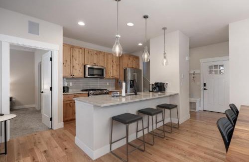 Rendezvous House | Wagon Wheel at Rendezvous home
