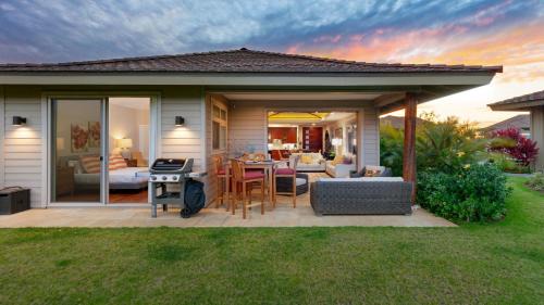 Kamuela House | WAHI MALU Comfortable 3BR Single-Level KaMilo Home Near Pool