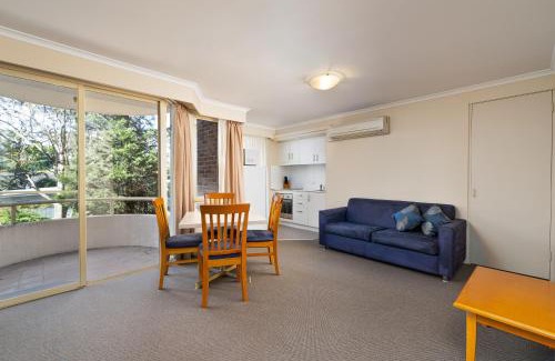 Wahroonga Hotel | Wahroonga Furnished Apartments