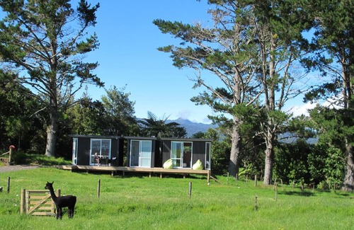 Waihi House | Waihi Gold Alpacas 1 or 2 people