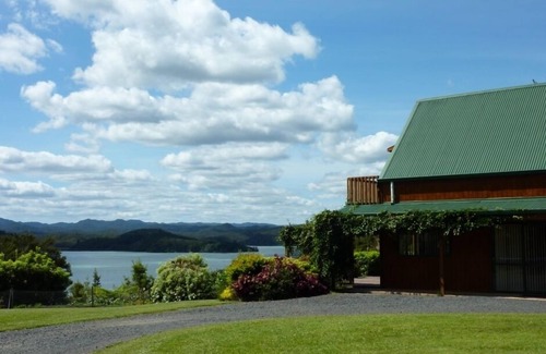 Okiato House | Waikare Cove ocean access 4 bedroom rural property