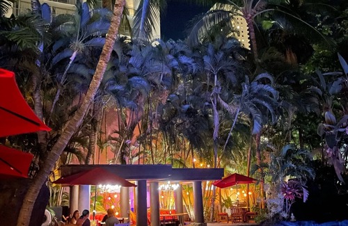 Waikiki Apartment | waikiki beach