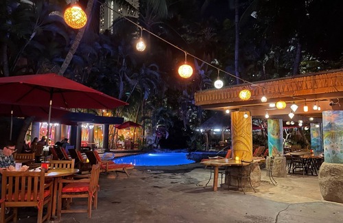 Waikiki Apartment | waikiki beach