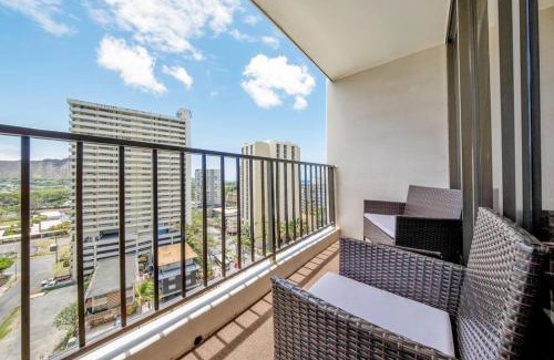 Waikiki Apartment | Waikiki Diamond Head/Ocean View T1-1509