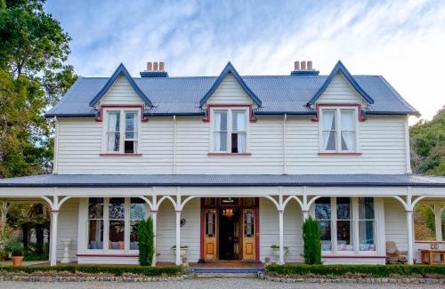 Peel Forest Bed & Breakfast | Waikonini Homestead