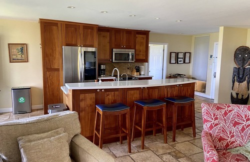 Wailea Condo | Wailea Ekahi 54A: Completely Remodeled & Panoramic Ocean View
