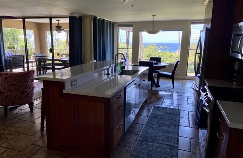 Wailea Condo | Wailea Ekahi 54A: Completely Remodeled & Panoramic Ocean View