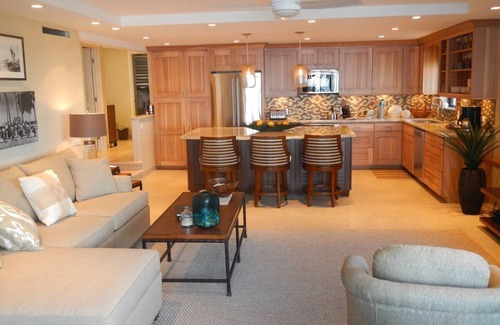 Wailea Condo | Wailea, Oceanfront, Polo Beach Club Condo #403