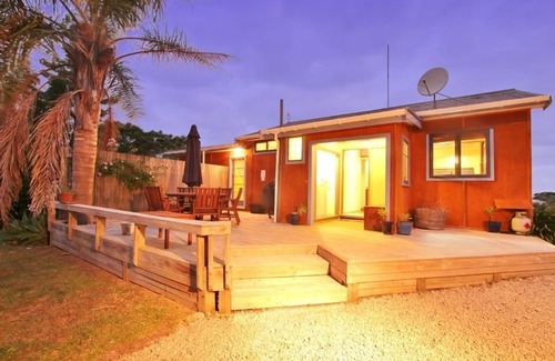 Okitu House | WAINUI ESCAPE.