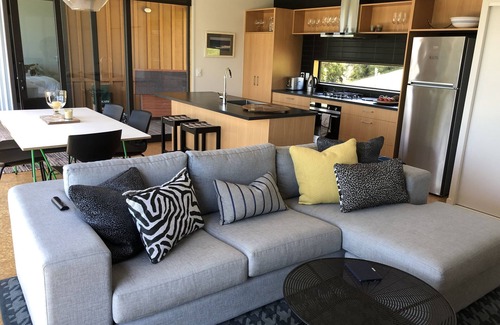 Waipu Cove House | Waipu Cove at its best!