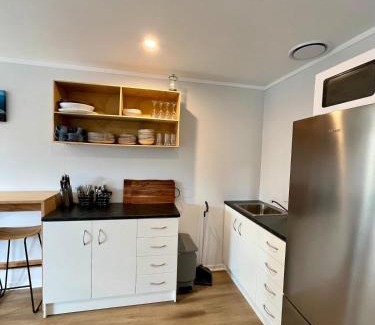 Waipu Cove House | Waipu Cove Surf Cabin