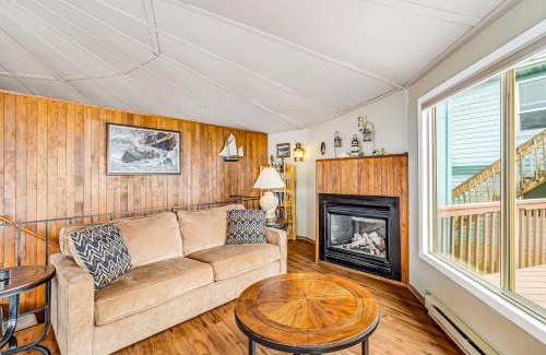 Roads End House | Waive Time